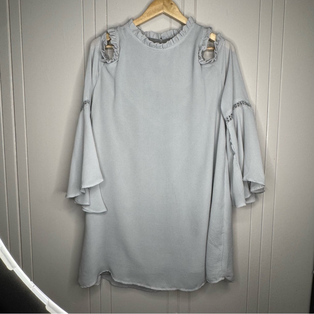 PPLA Light Gray Cold Shoulder Dress - Picture 15 of 16